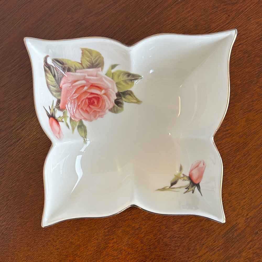 English Rose by Cortina Collections Porcelain Trinket Dish Nut Dish